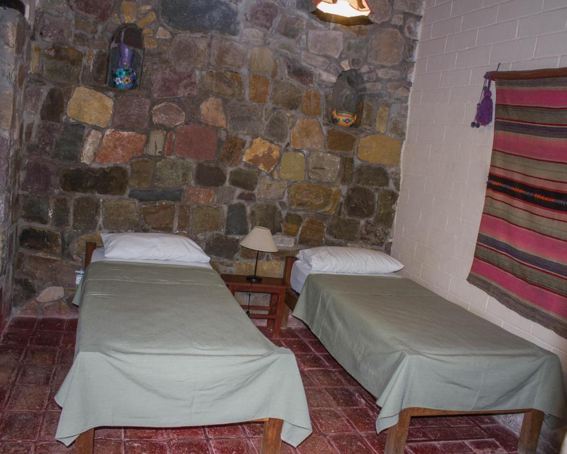 Hostal De Altura ティルカラ エクステリア 写真